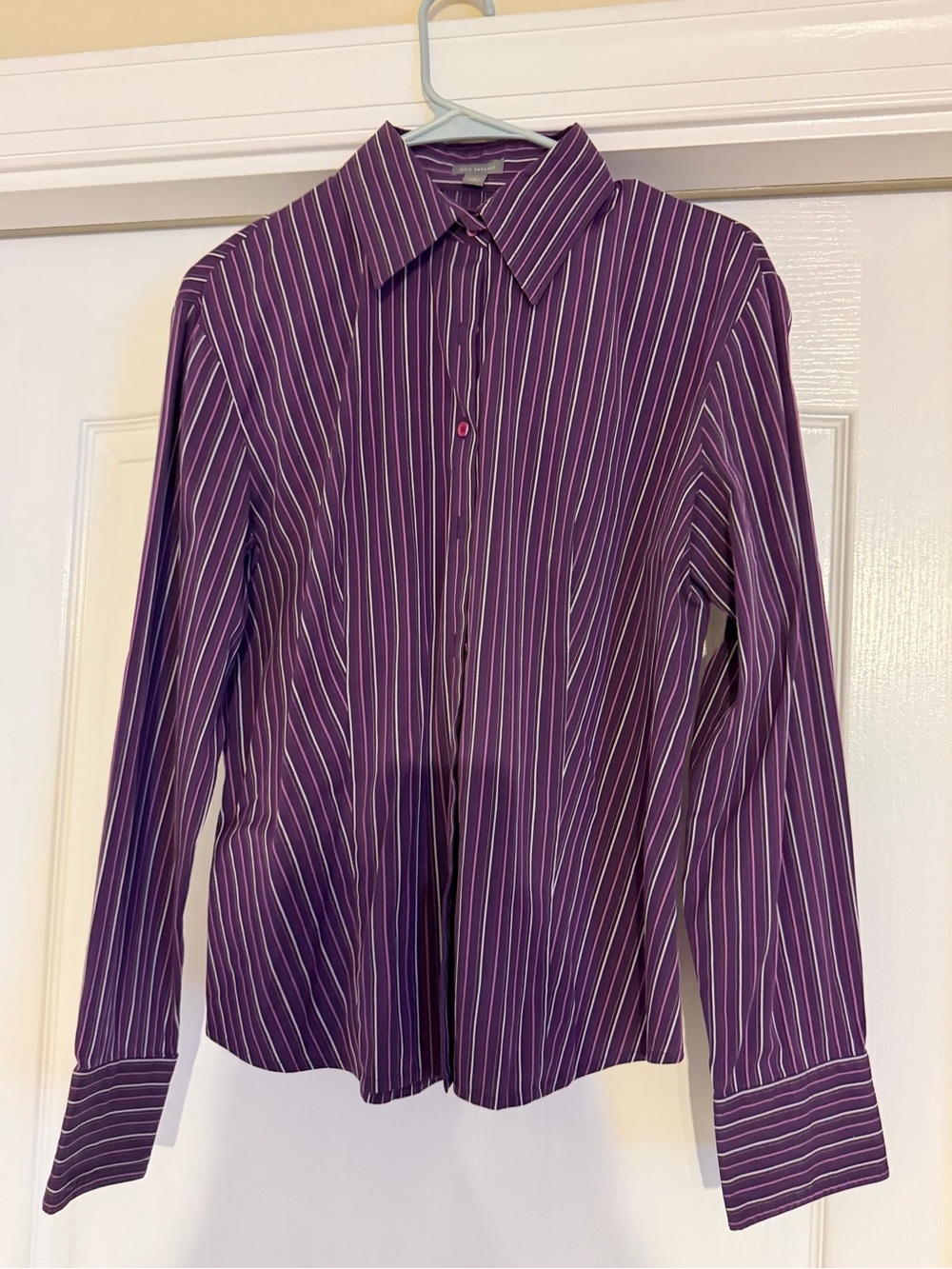 Ann Taylor Purple Pinstripe Dress Shirt - Classic Collared Button-Up L